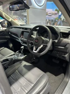 nissan navara pekanbaru